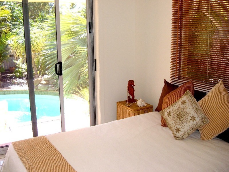 33 Apjohn Street Island Retreat House from $200 p.n, Magnetic Island QLD 4819
