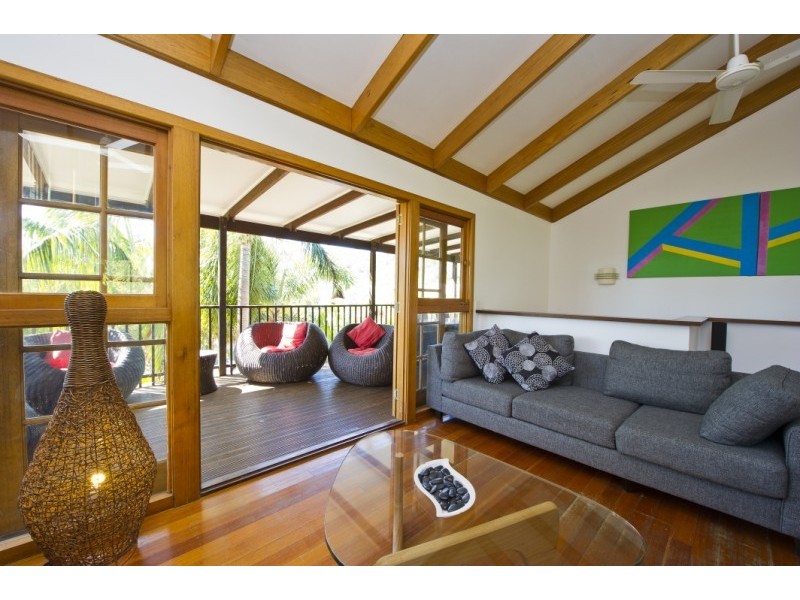 12 Bond Crt Horseshoe Bay From $150 p.n, Magnetic Island QLD 4819