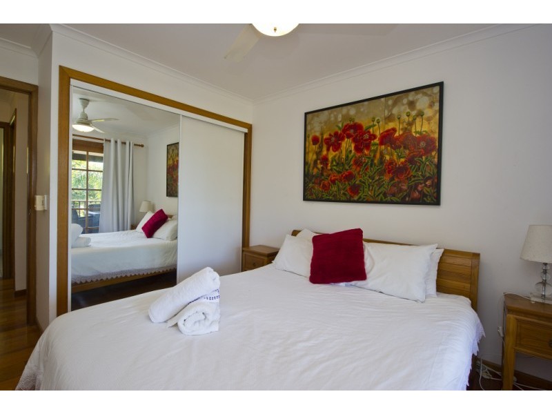 12 Bond Crt Horseshoe Bay From $150 p.n, Magnetic Island QLD 4819