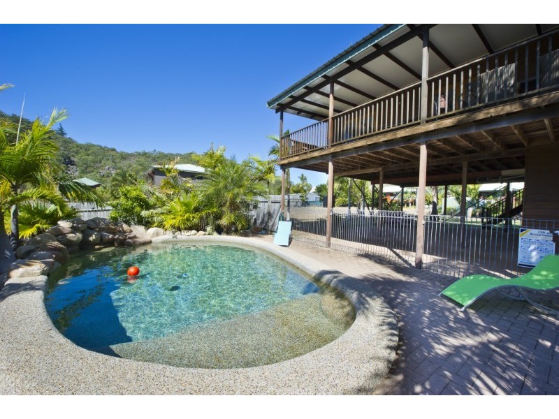12 Bond Crt Horseshoe Bay From $150 p.n, Magnetic Island QLD 4819