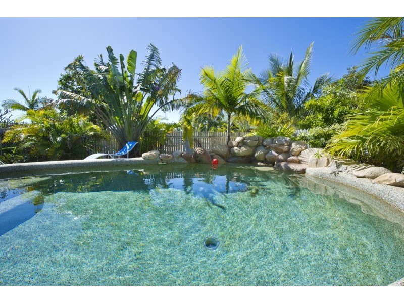 12 Bond Crt Horseshoe Bay From $150 p.n, Magnetic Island QLD 4819