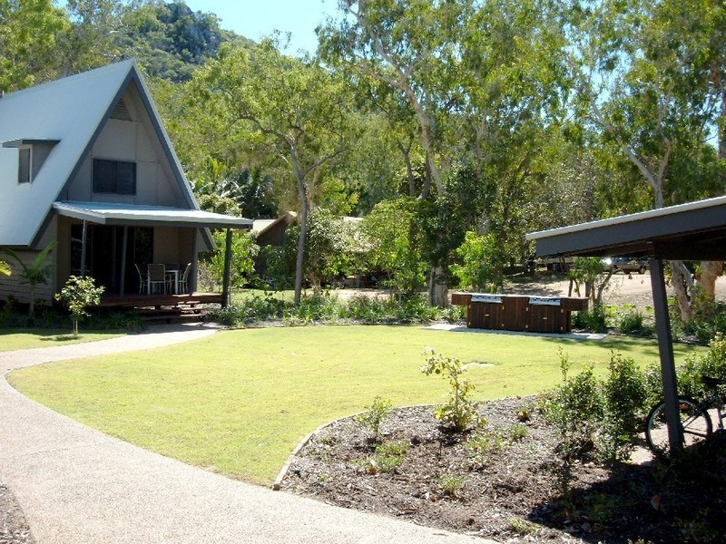 42 Yates St Canopy Tropical Chalets Nelly Bay $160 p.n, Magnetic Island QLD 4819