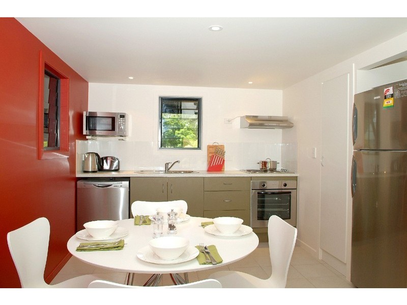 42 Yates St Canopy Tropical Chalets Nelly Bay $160 p.n, Magnetic Island QLD 4819