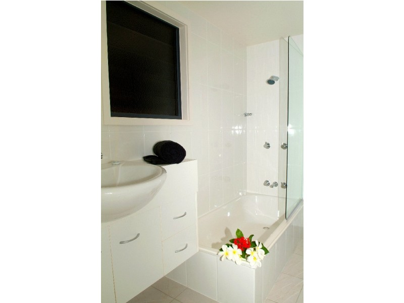 42 Yates St Canopy Tropical Chalets Nelly Bay $160 p.n, Magnetic Island QLD 4819