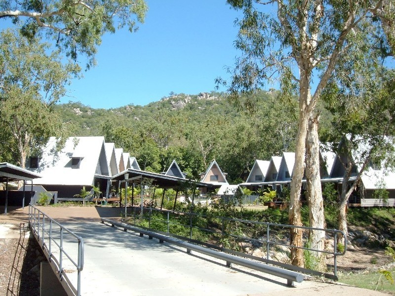 42 Yates St Canopy Tropical Chalets Nelly Bay $160 p.n, Magnetic Island QLD 4819