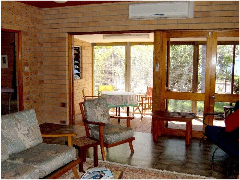 16  Pacific Dve Horseshoe Bayfrom $300 – $350pn, Magnetic Island QLD 4819