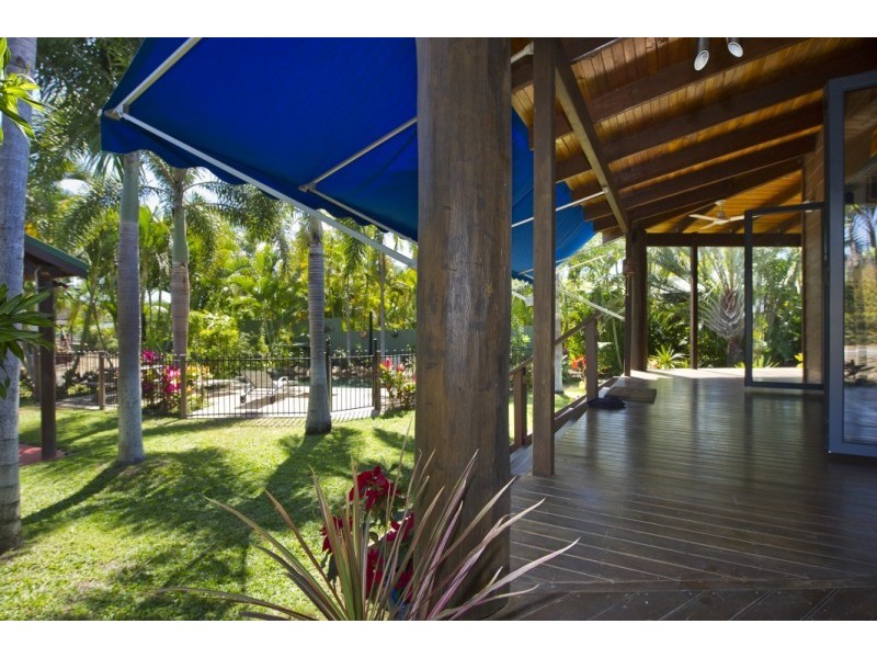 15 Corica Cres Horseshoe Bay, from $120 p/n, Magnetic Island QLD 4819