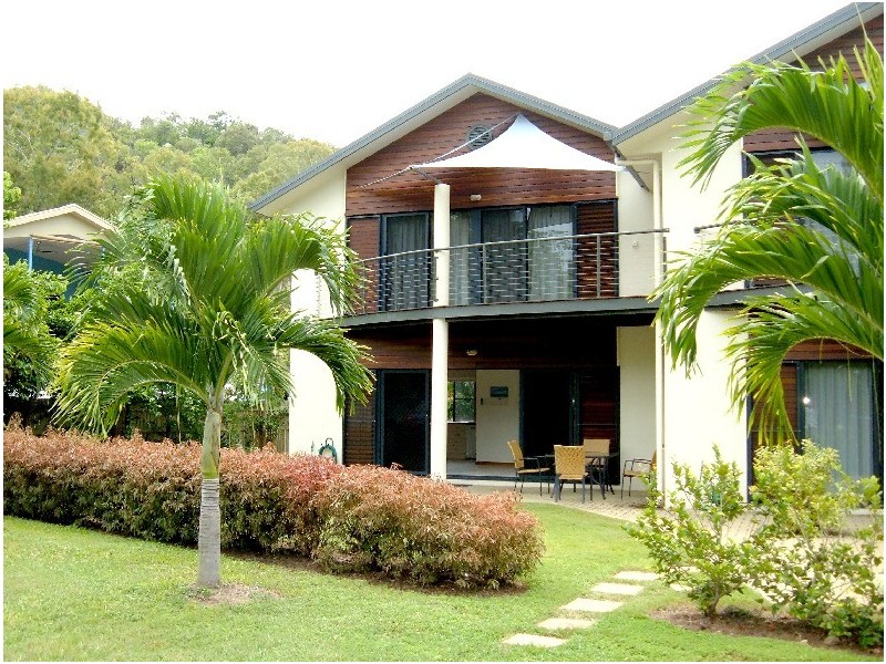 3/13 McCabe Cres Arcadia, Magnetic Island QLD 4819