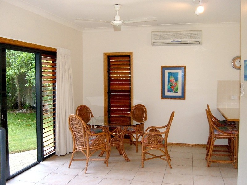 3/13 McCabe Cres Arcadia, Magnetic Island QLD 4819