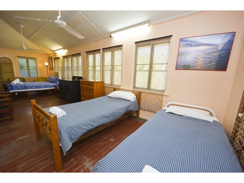 29  Hayles Ave “San Marino House” from $110 p.n, Magnetic Island QLD 4819