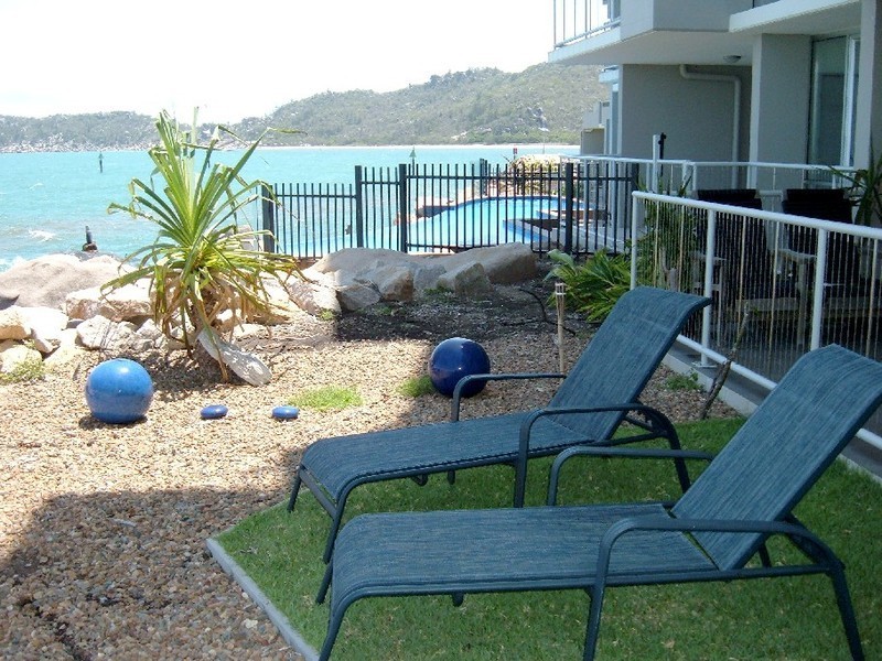 1 Bright Point 2 bedroom apartment from $265 p/n, Magnetic Island QLD 4819