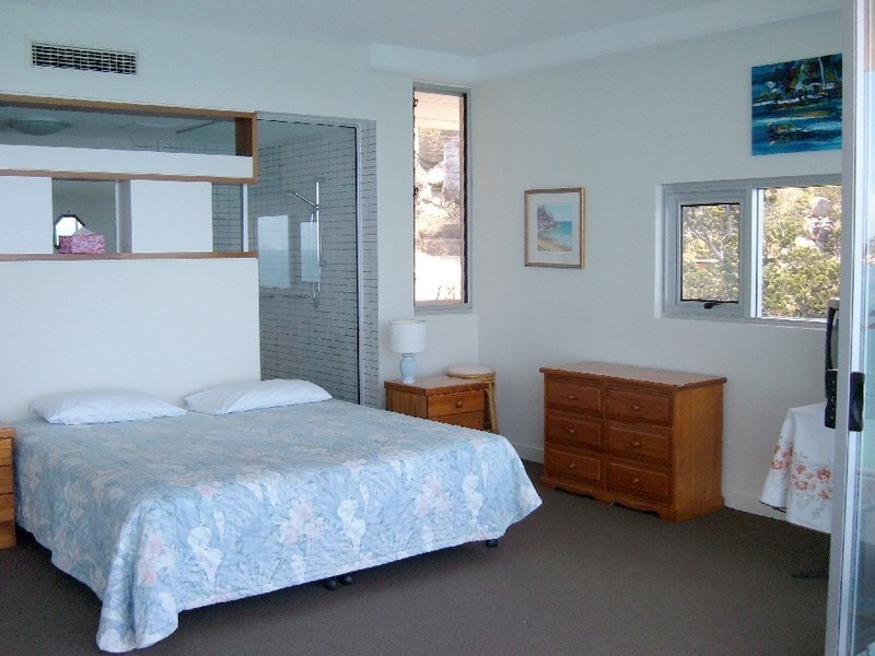 1 Bright Point 3 bedroom apartment from $295 p.n, Magnetic Island QLD 4819