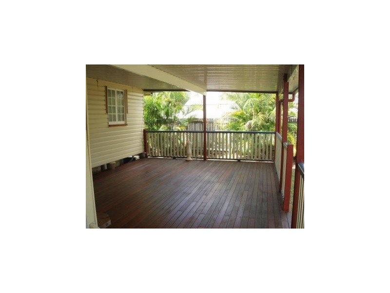 64 Ahearne Street, Hermit Park QLD 4812