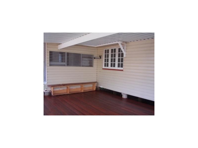 64 Ahearne Street, Hermit Park QLD 4812