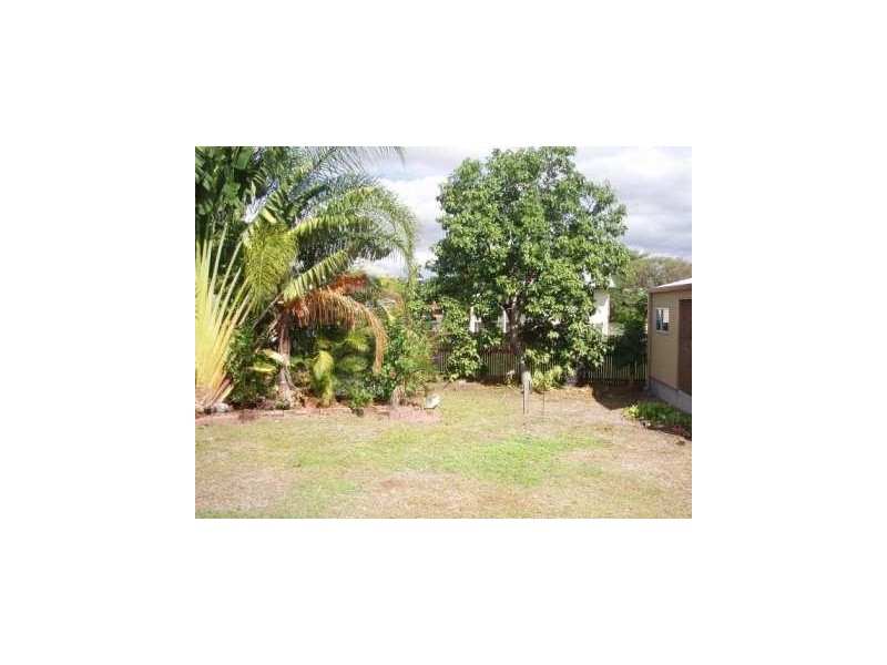 64 Ahearne Street, Hermit Park QLD 4812