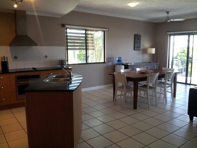 8/56 Mitchell Street, North Ward QLD 4810