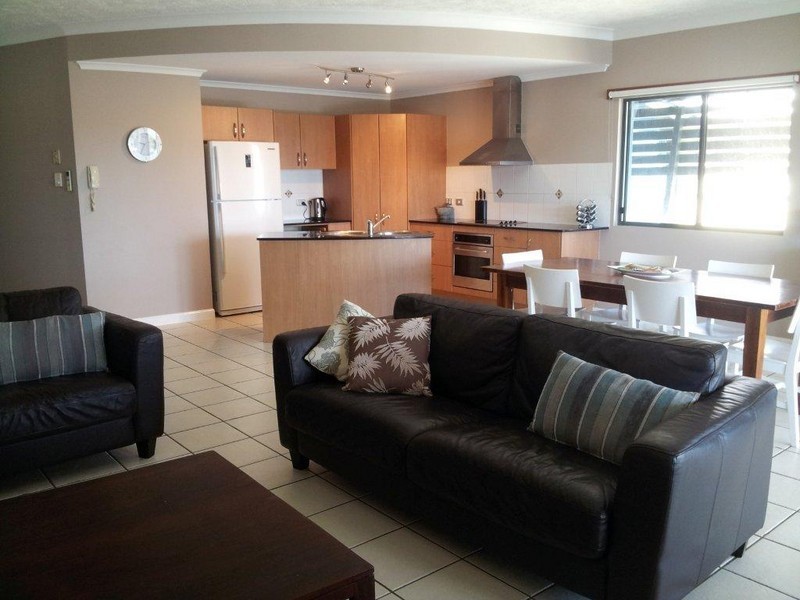 8/56 Mitchell Street, North Ward QLD 4810