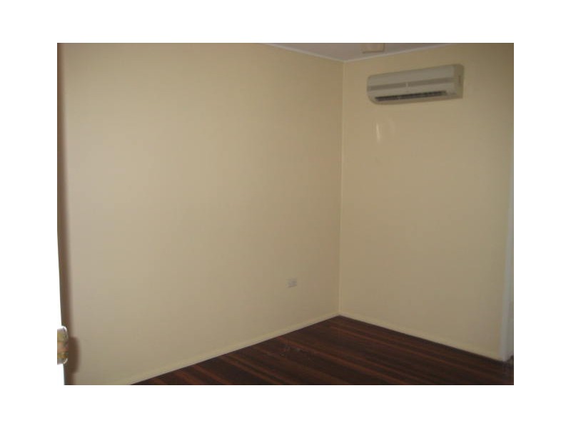 168 Charles Street, Cranbrook QLD 4814