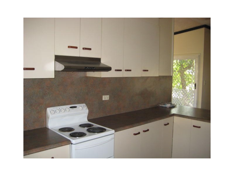 168 Charles Street, Cranbrook QLD 4814