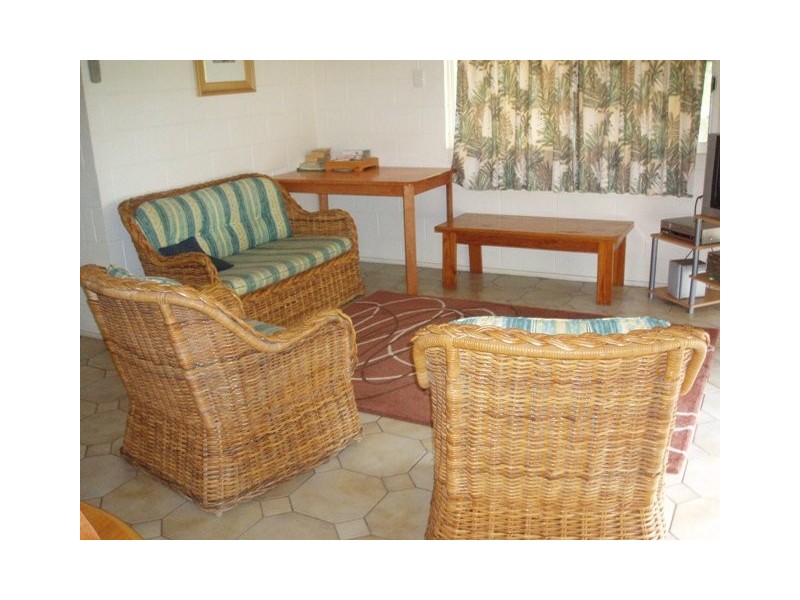 1/40 Marine Parade Arcadia, Magnetic Island QLD 4819