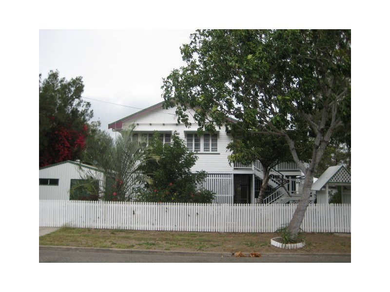 36 Montgomery Street, Townsville West QLD 4810