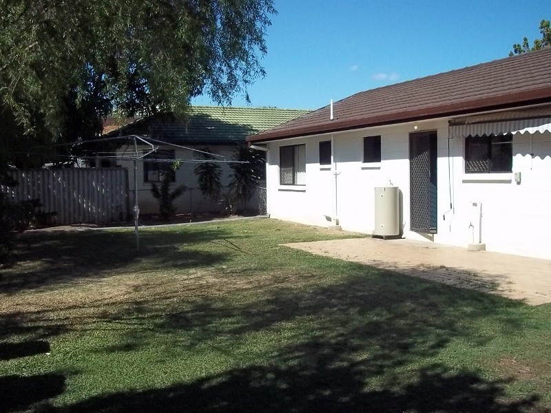 15 Serrano Crescent, Cranbrook QLD 4814