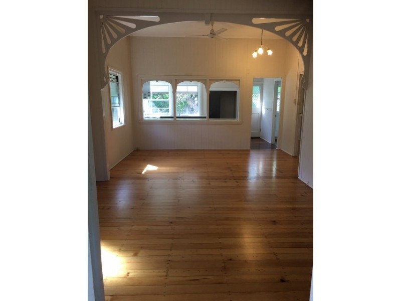 7 Estate Street, West End QLD 4810