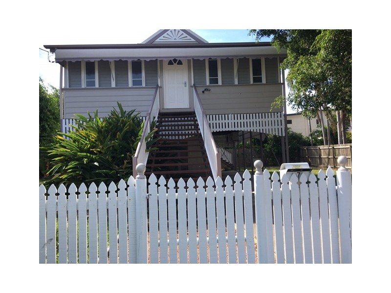7 Estate Street, West End QLD 4810