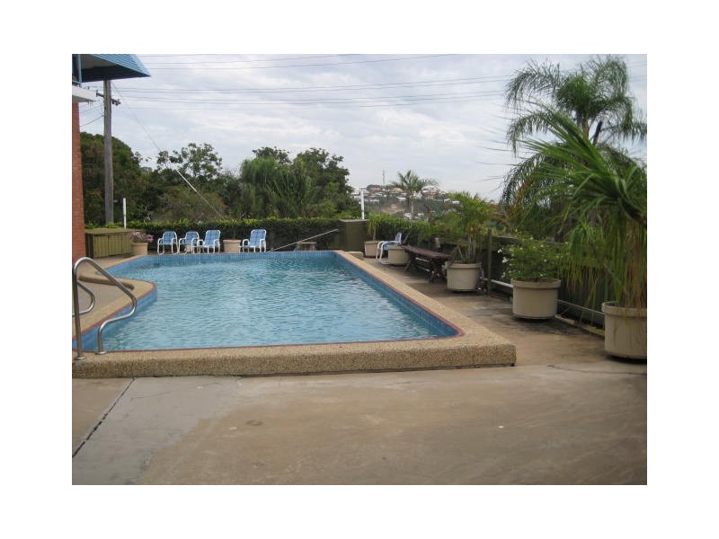 12/2 Victoria Street, North Ward QLD 4810