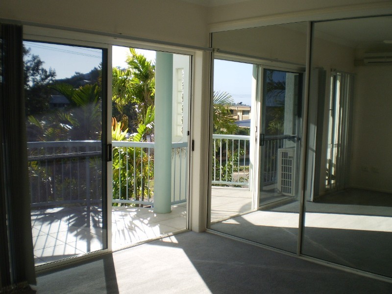 2/316 Stanley Street, North Ward QLD 4810