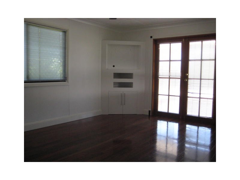 3 Richmond Street, Hermit Park QLD 4812