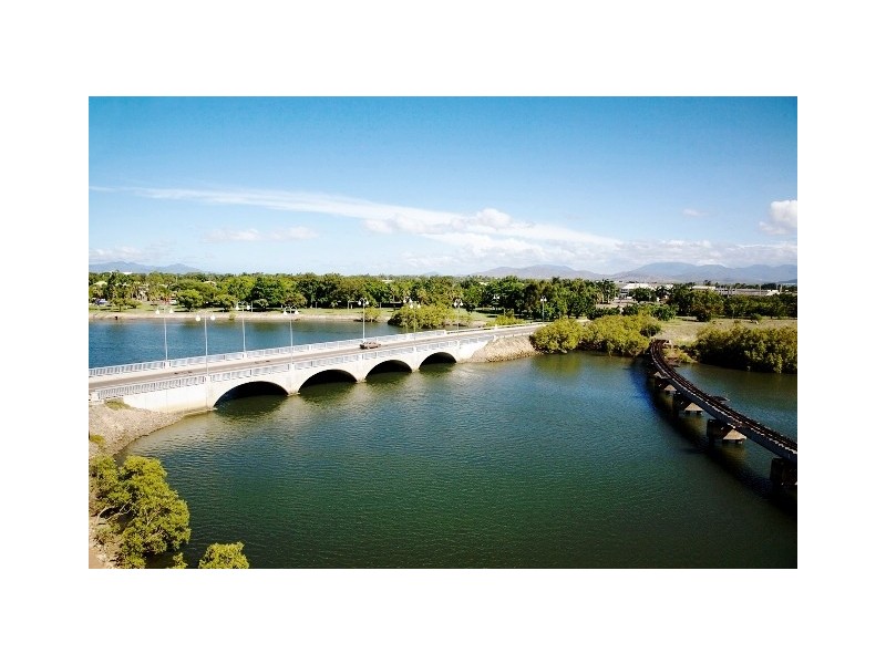 8-32 Stanley Street, Townsville City QLD 4810