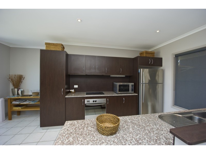 9/13-15 Terrace Place – The Docks, Magnetic Island QLD 4819