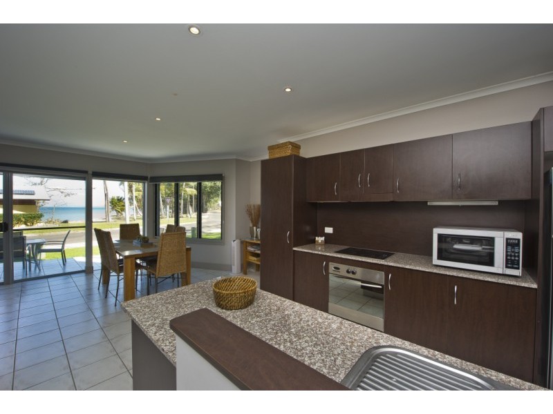 9/13-15 Terrace Place – The Docks, Magnetic Island QLD 4819