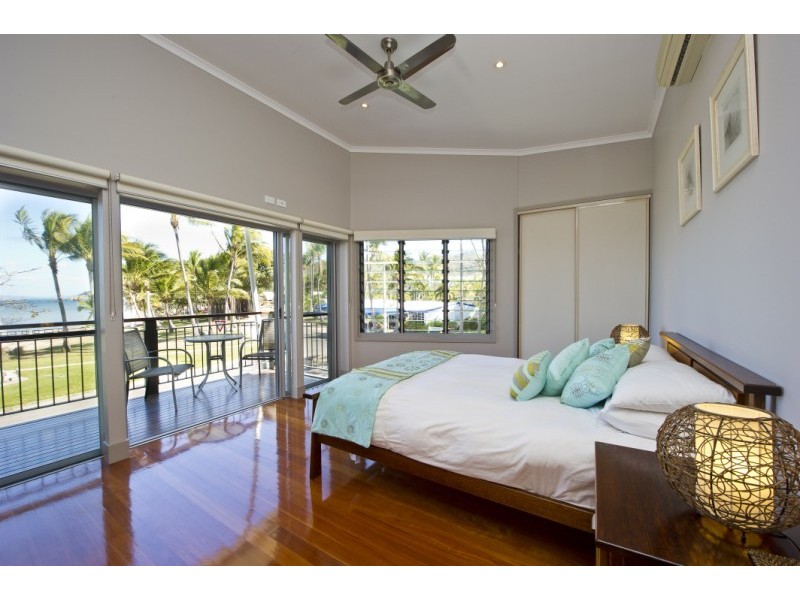 9/13-15 Terrace Place – The Docks, Magnetic Island QLD 4819