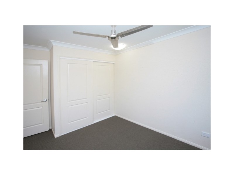 4 Fitzallan Street, Bushland Beach QLD 4818