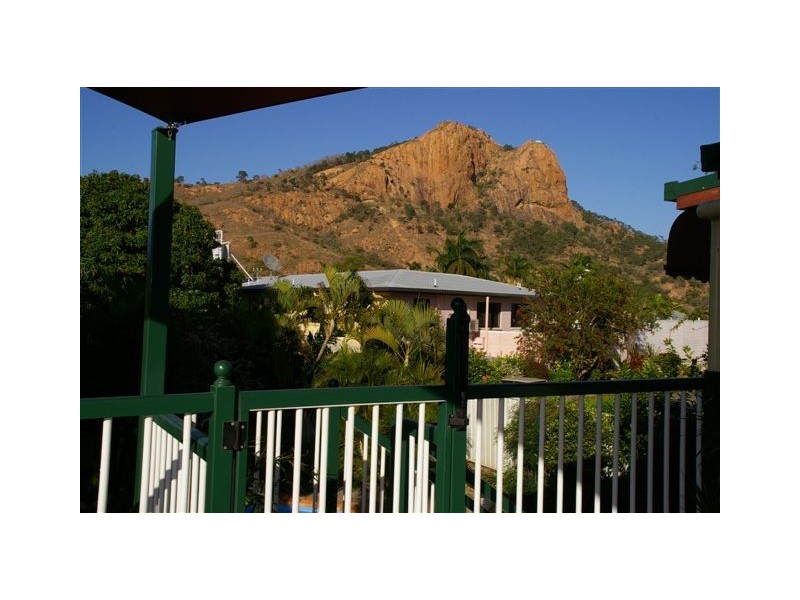 8 Murray Street, Townsville City QLD 4810