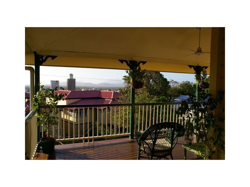 8 Murray Street, Townsville City QLD 4810