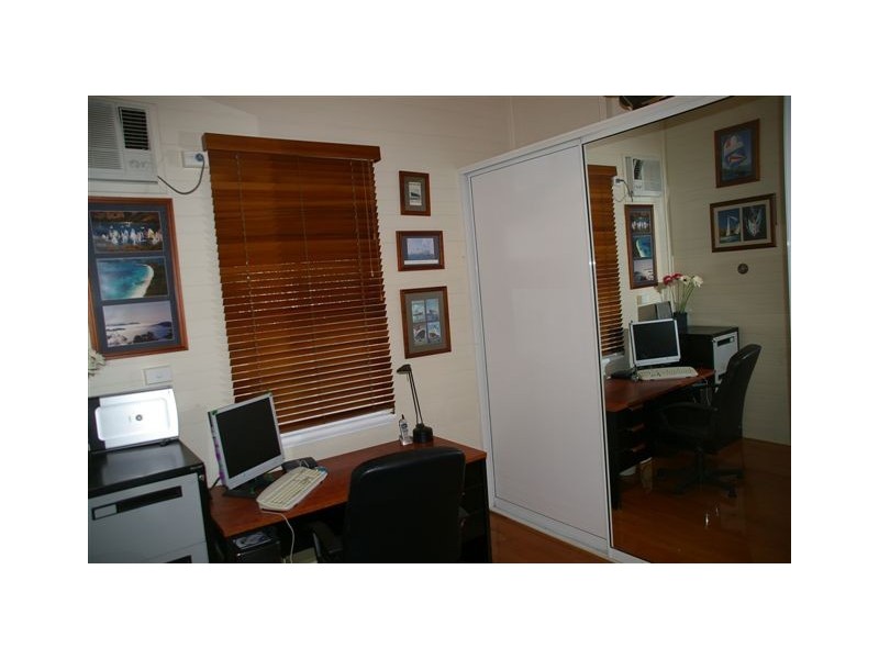 8 Murray Street, Townsville City QLD 4810