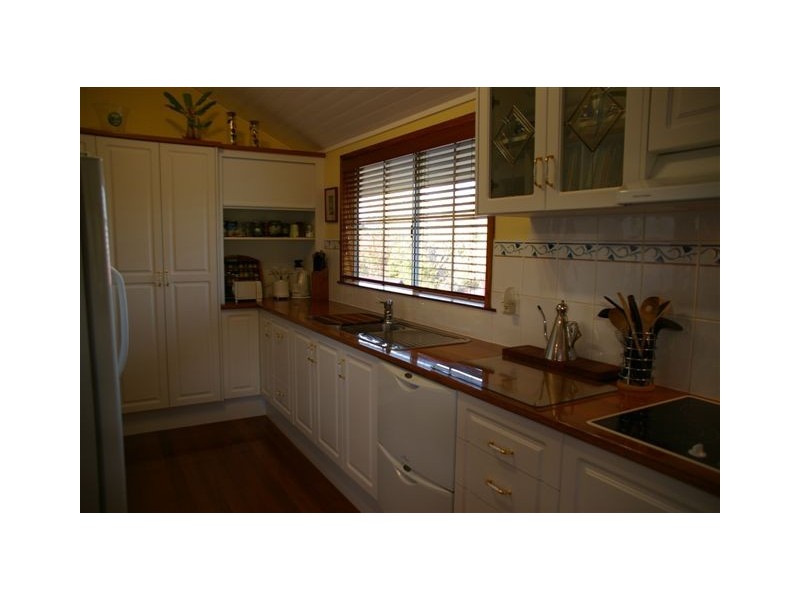 8 Murray Street, Townsville City QLD 4810