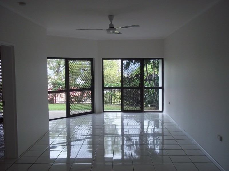 10/15 Hale Street, Townsville QLD 4810