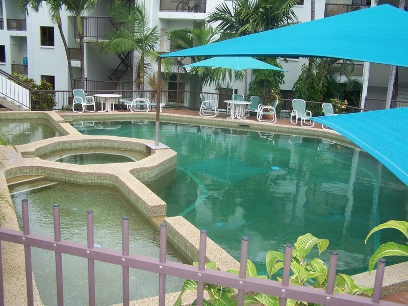 10/15 Hale Street, Townsville QLD 4810