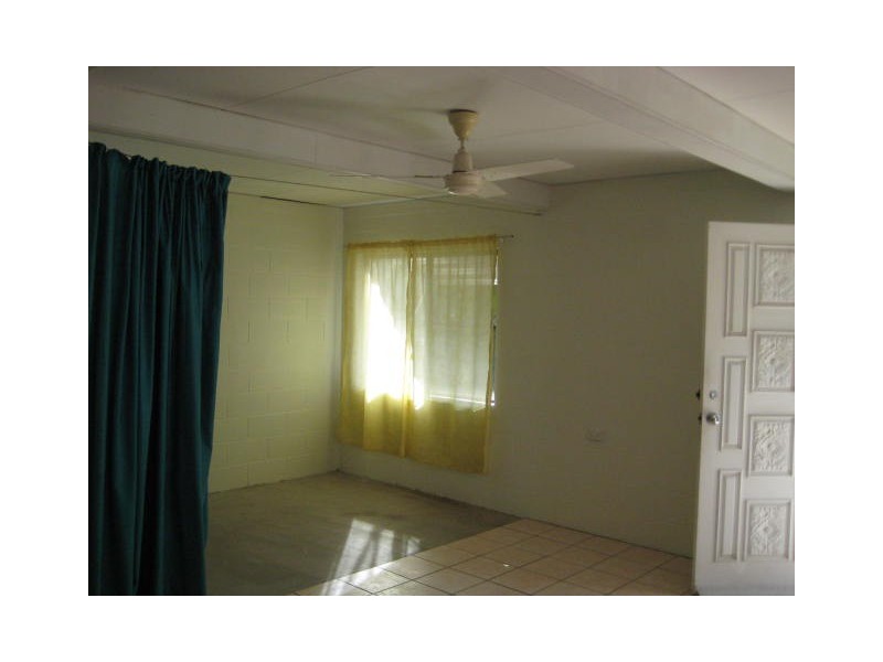 33 Rose Street, North Ward QLD 4810