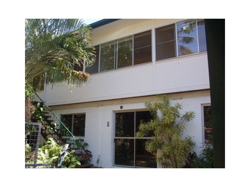 6 Birt Street, Magnetic Island QLD 4819