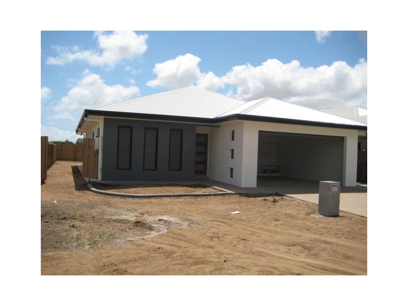 32 Fernbank Parade, Idalia QLD 4811