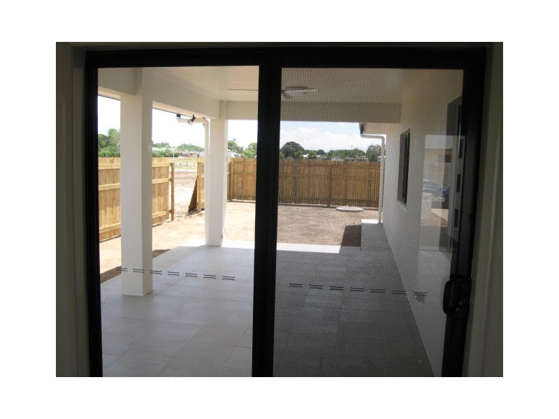 32 Fernbank Parade, Idalia QLD 4811