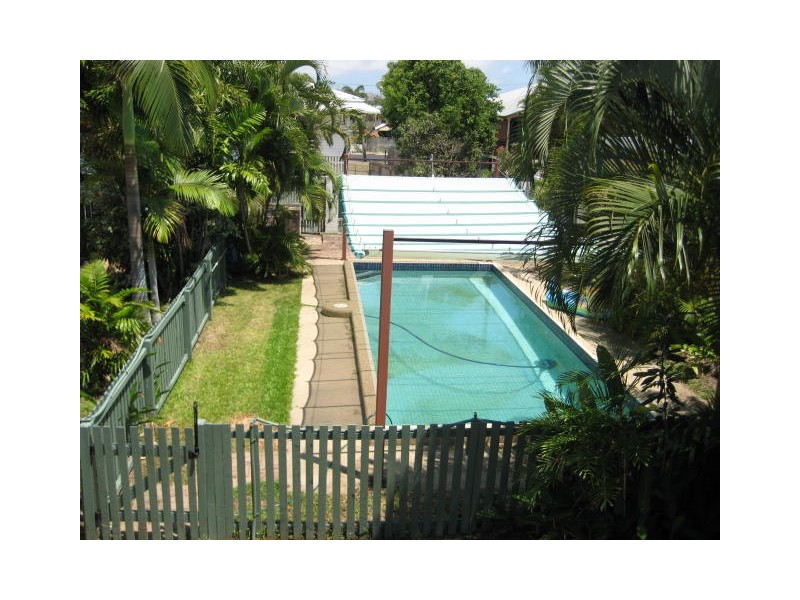 8 Parry Street, Belgian Gardens QLD 4810