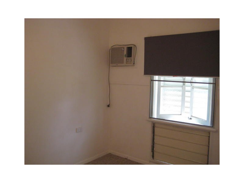 8 Parry Street, Belgian Gardens QLD 4810