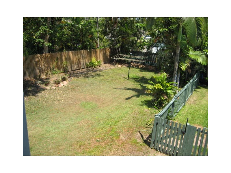 8 Parry Street, Belgian Gardens QLD 4810