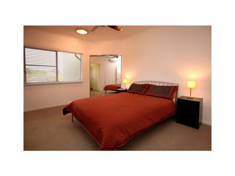 2/4 Ryan Street, Belgian Gardens QLD 4810